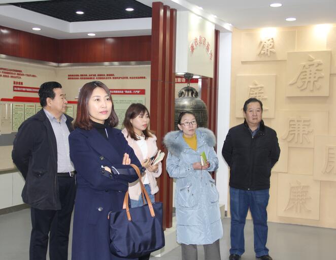 參觀學習